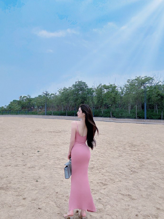 影评配图 · 沉浸色调下的惊悚
