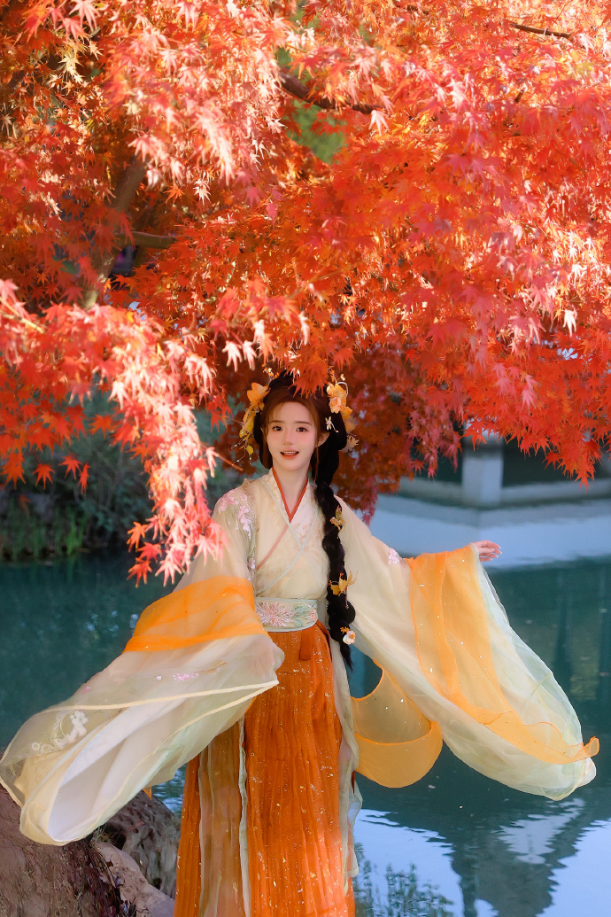 春光乍泄